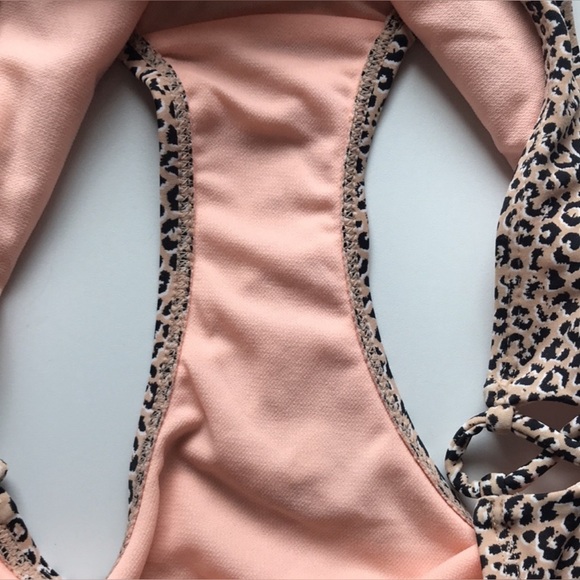 Xhilaration Leopard Print Bikini - Picture 9 of 11